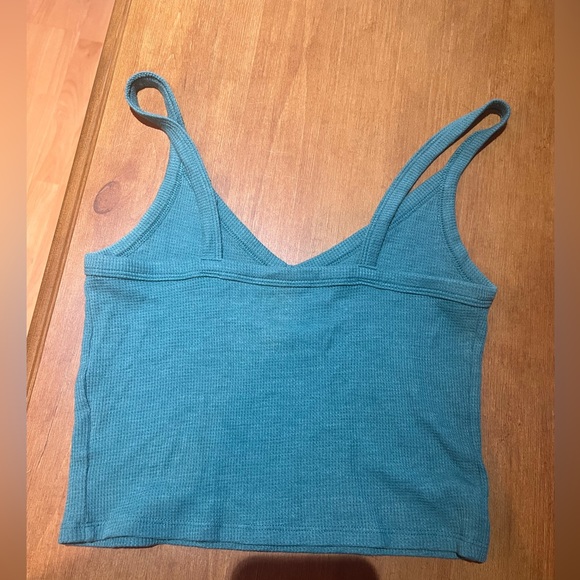 Turquoise American eagle tank - Picture 2 of 5
